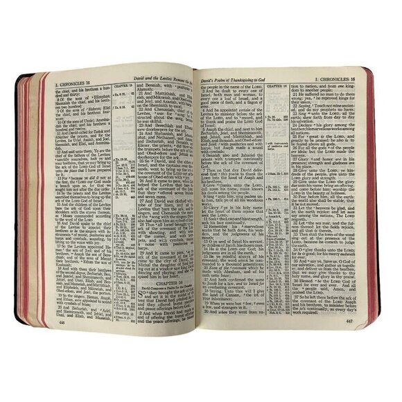 Holy Bible Authorized King James Version World Publishing 1945 Faux Leather - Picture 8 of 10